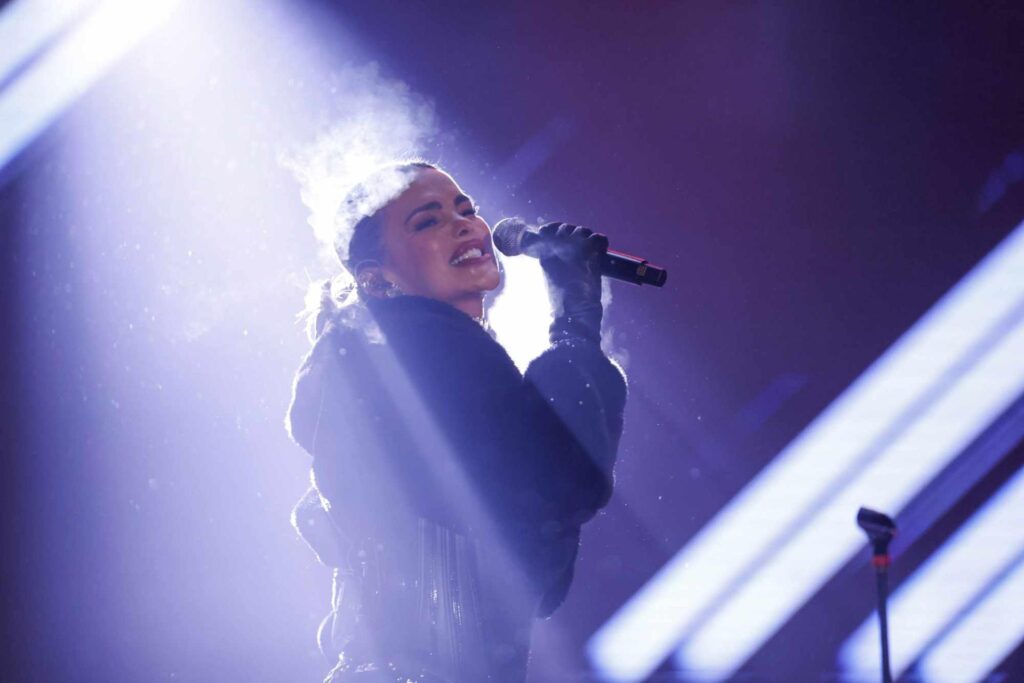 NOVA GODINA U BIH Severina u Sarajevu, Senidah u Banjaluci Valter Portal